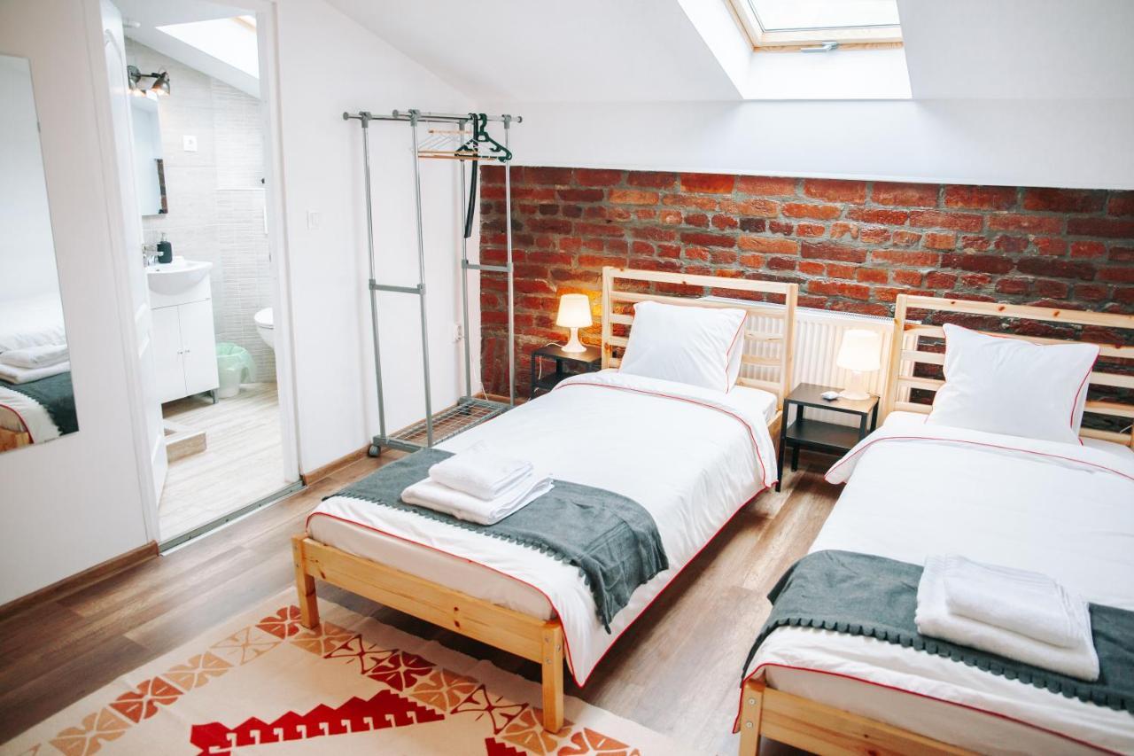 Kali Host Home Away From Home Targu Mures Exterior foto