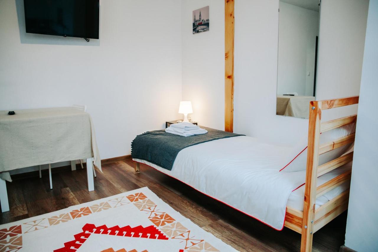 Kali Host Home Away From Home Targu Mures Exterior foto